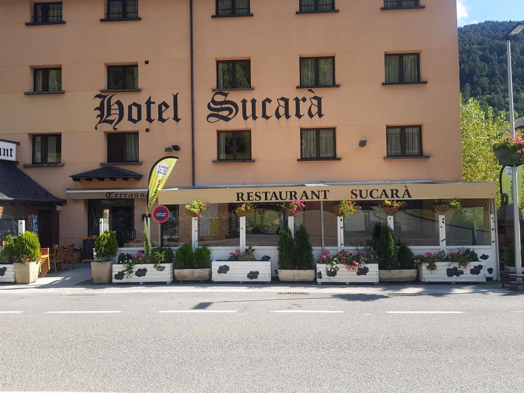 Hotel Sucara La Cortinada Eksteriør billede
