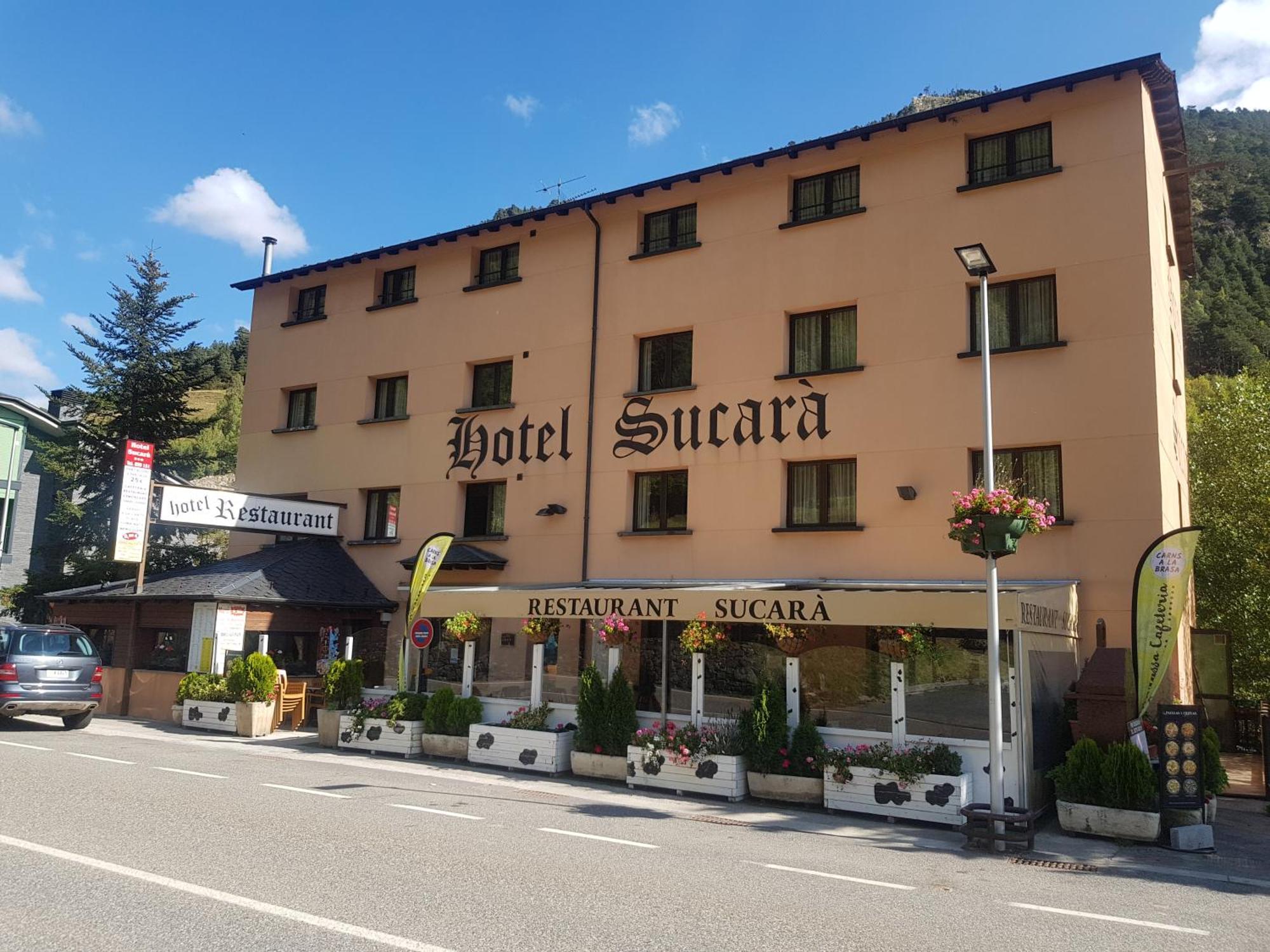 Hotel Sucara La Cortinada Eksteriør billede